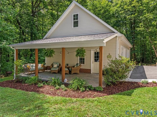 4308A Three Bridge Rd, Powhatan, VA 23139