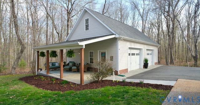 4308A Three Bridge Rd, Powhatan, VA 23139