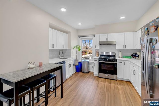 56 S Mountain Avenue, Cedar Grove, NJ 07009