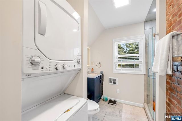 56 S Mountain Avenue, Cedar Grove, NJ 07009