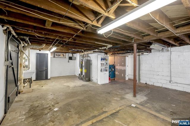 56 S Mountain Avenue, Cedar Grove, NJ 07009