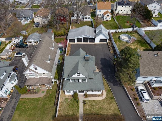 56 S Mountain Avenue, Cedar Grove, NJ 07009