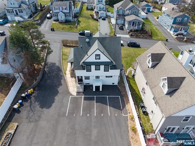 56 S Mountain Avenue, Cedar Grove, NJ 07009