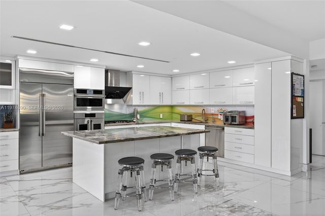 3415 N Ocean Drive 401, Hollywood, FL 33019