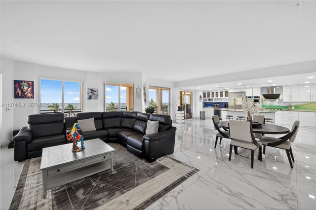 3415 N Ocean Drive 401, Hollywood, FL 33019