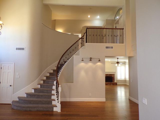 710 W Mountain Vista Drive, Phoenix, AZ 85045