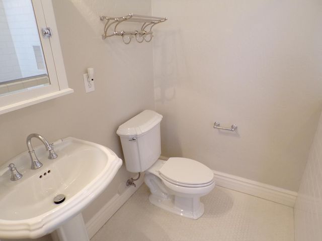 710 W Mountain Vista Drive, Phoenix, AZ 85045