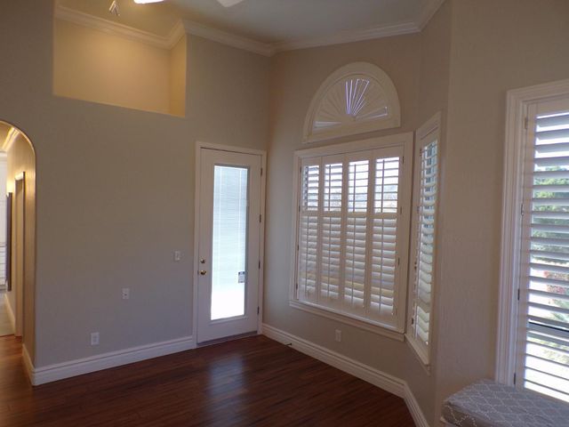710 W Mountain Vista Drive, Phoenix, AZ 85045