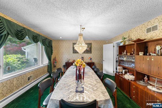 690 Soldier Hill Road, Oradell, NJ 07649