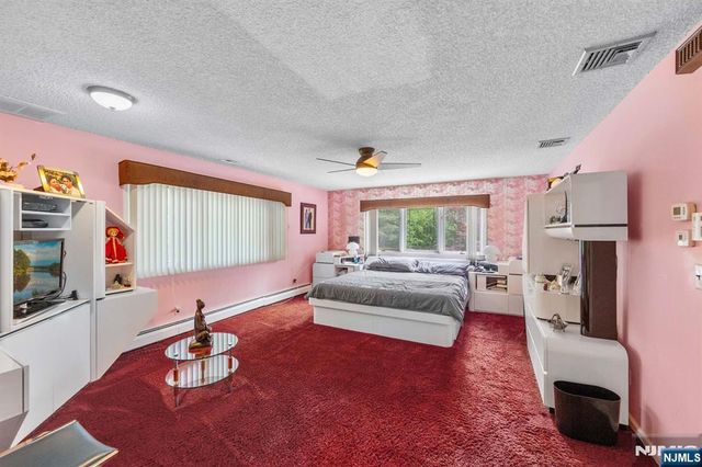 690 Soldier Hill Road, Oradell, NJ 07649