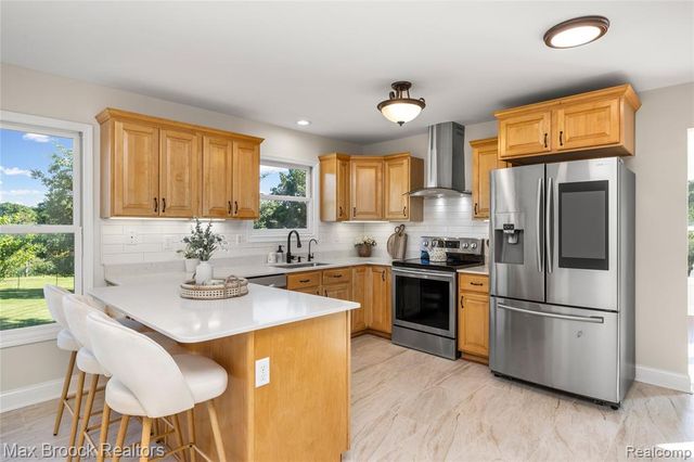 3054 Emery Lane, Metamora, MI 48455