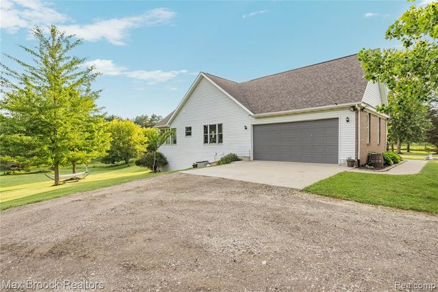 3054 Emery Lane, Metamora, MI 48455