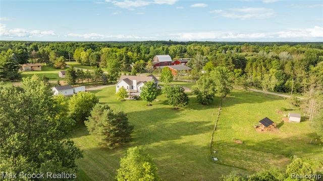 3054 Emery Lane, Metamora, MI 48455