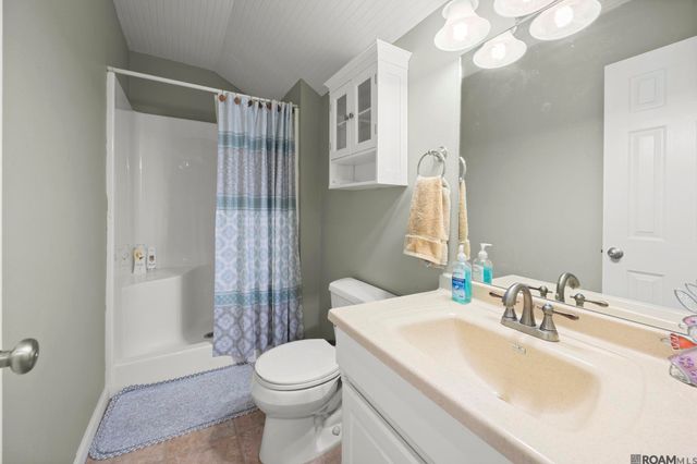 5047 Bozeman St, Zachary, LA 70791