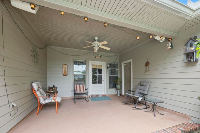 5047 Bozeman St, Zachary, LA 70791