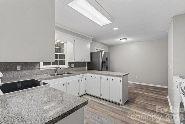 101 N Main Street, Mount Pleasant, NC 28124