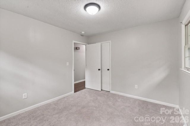 101 N Main Street, Mount Pleasant, NC 28124