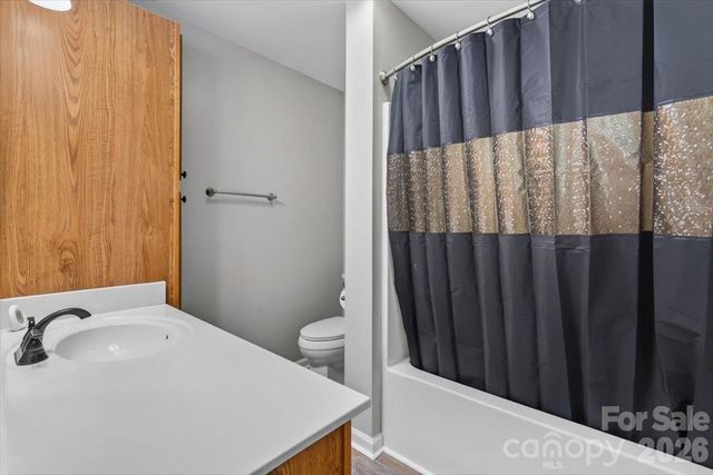 101 N Main Street, Mount Pleasant, NC 28124