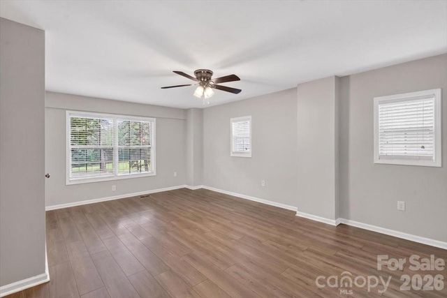 101 N Main Street, Mount Pleasant, NC 28124