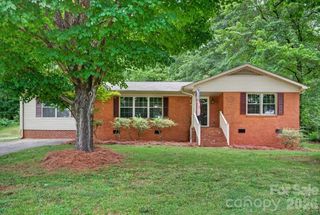 101 N Main Street, Mount Pleasant, NC 28124