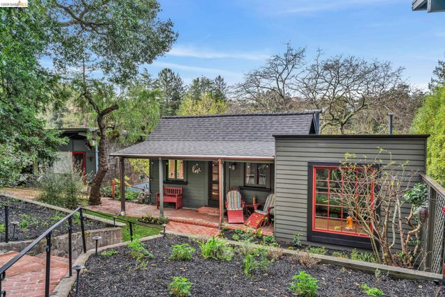 1101 Mountain Blvd, Oakland, CA 94611