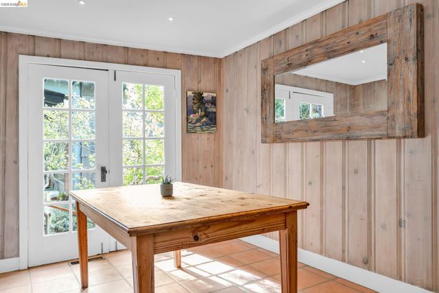 1101 Mountain Blvd, Oakland, CA 94611