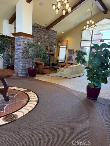 19453 Maple Creek Road, Apple Valley, CA 92308