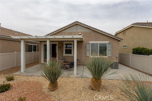 19453 Maple Creek Road, Apple Valley, CA 92308