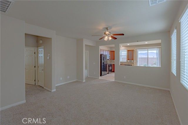 19453 Maple Creek Road, Apple Valley, CA 92308