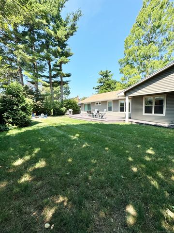 45 Hill Top Road, Morris, CT 06763