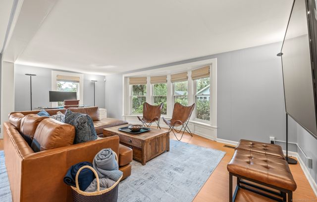 45 Hill Top Road, Morris, CT 06763