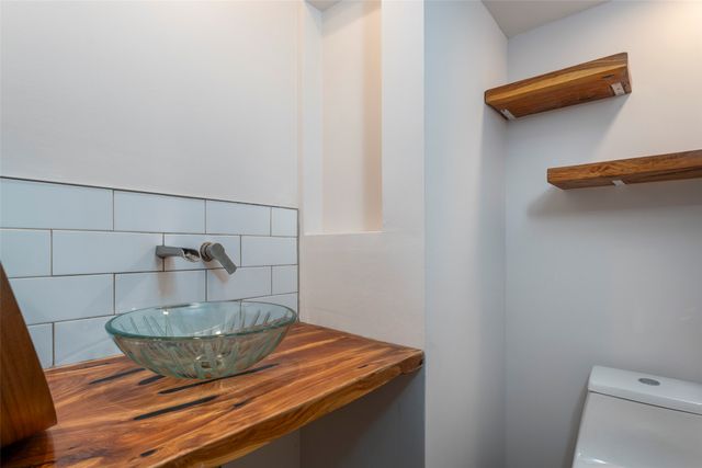 1308 Clover Hill Road, Mansfield, TX 76063