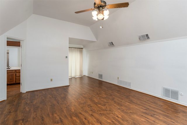 1308 Clover Hill Road, Mansfield, TX 76063