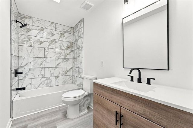 707 Copper Trace Way, Woodstock, GA 30189