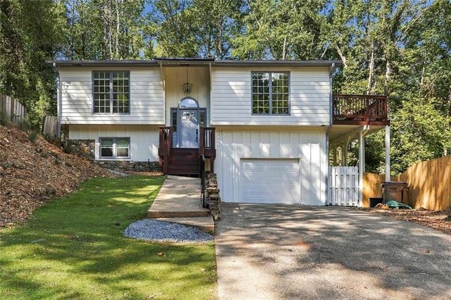707 Copper Trace Way, Woodstock, GA 30189