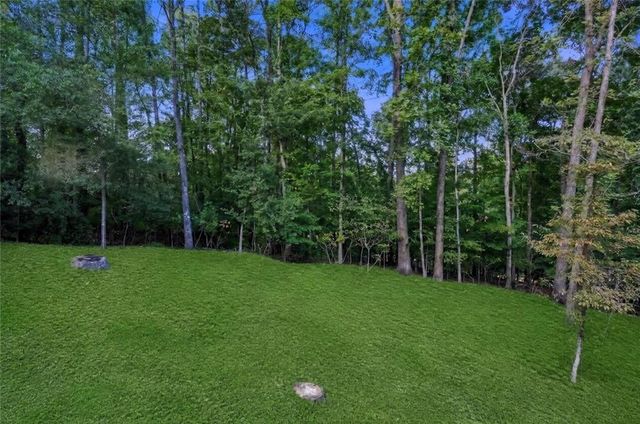707 Copper Trace Way, Woodstock, GA 30189