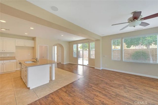 2907 Breezy Meadow Circle, Corona, CA 92883