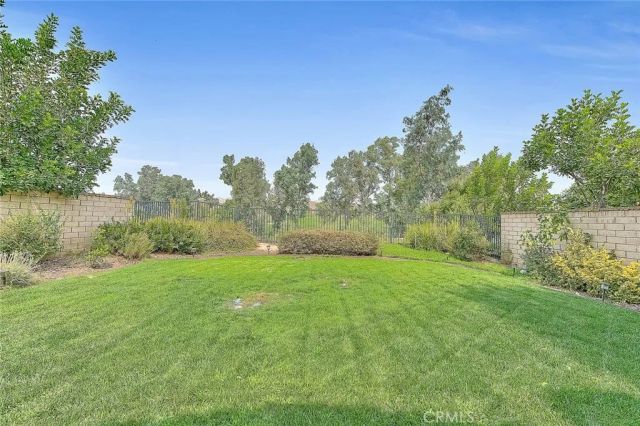 2907 Breezy Meadow Circle, Corona, CA 92883