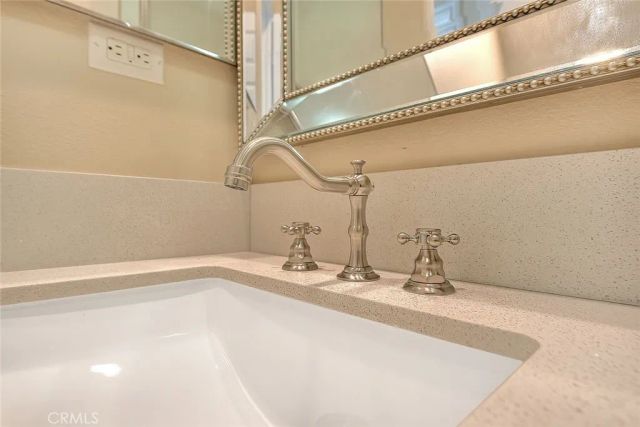 2907 Breezy Meadow Circle, Corona, CA 92883