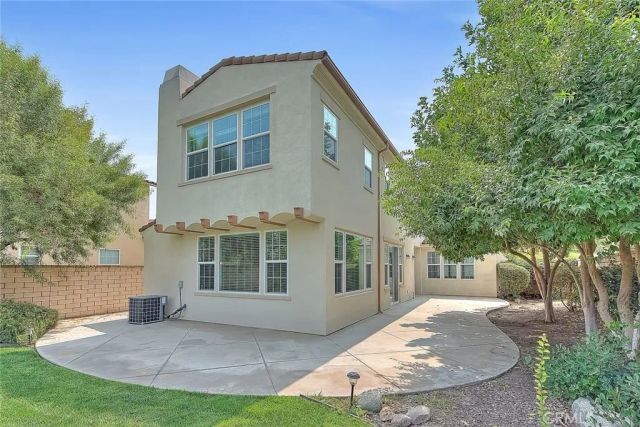 2907 Breezy Meadow Circle, Corona, CA 92883