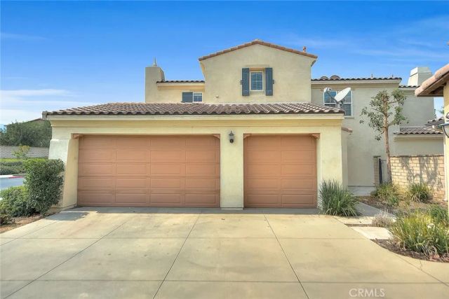 2907 Breezy Meadow Circle, Corona, CA 92883
