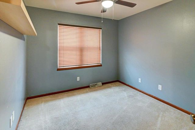 1462 Wild Iris Street, Sun Prairie, WI 53590