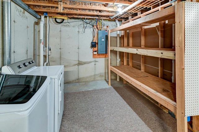 1462 Wild Iris Street, Sun Prairie, WI 53590