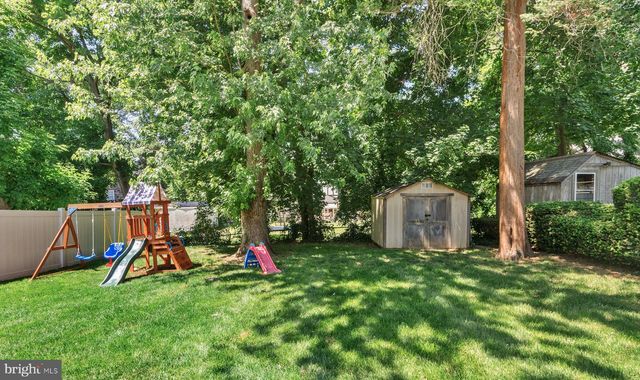22 MAPLE AVE, Bala Cynwyd, PA 19004