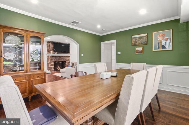 22 MAPLE AVE, Bala Cynwyd, PA 19004