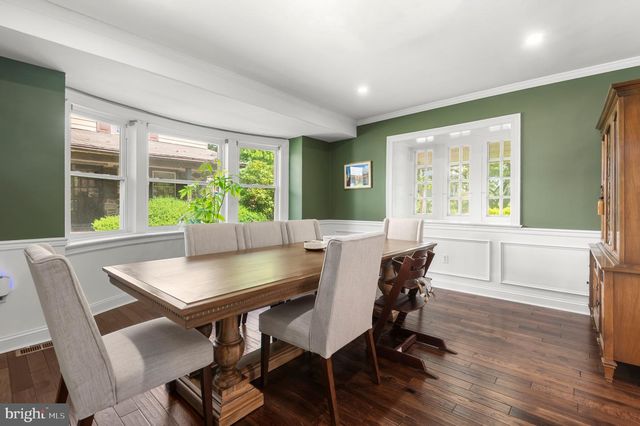 22 MAPLE AVE, Bala Cynwyd, PA 19004
