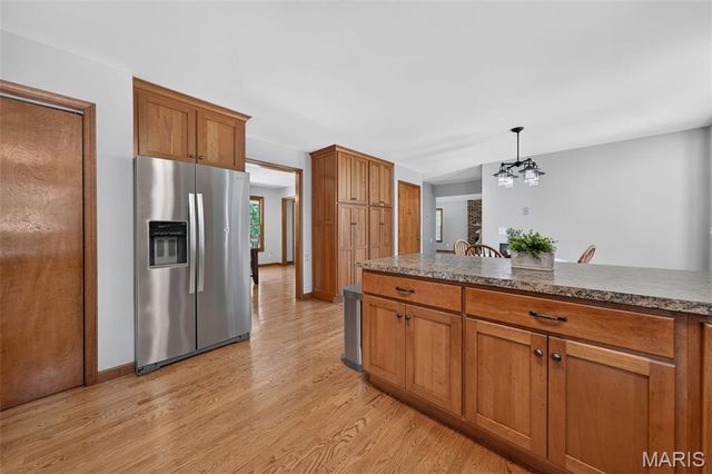 10 Woodleaf Court, St Paul, MO 63366