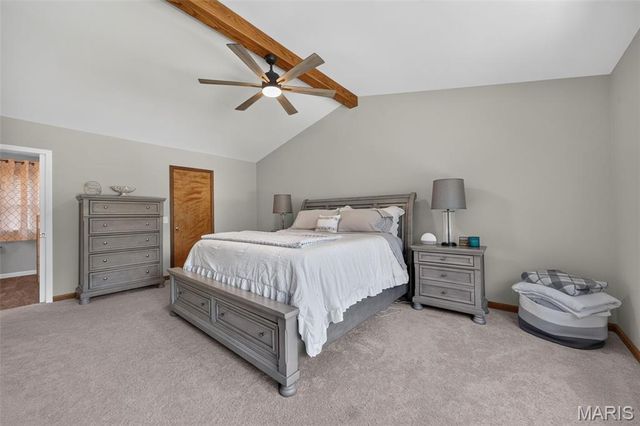 10 Woodleaf Court, St Paul, MO 63366