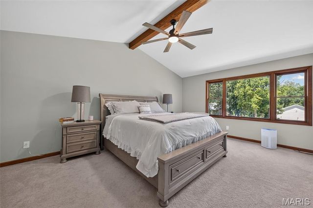 10 Woodleaf Court, St Paul, MO 63366