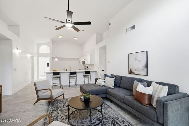 4444 E DANBURY Road, Phoenix, AZ 85032